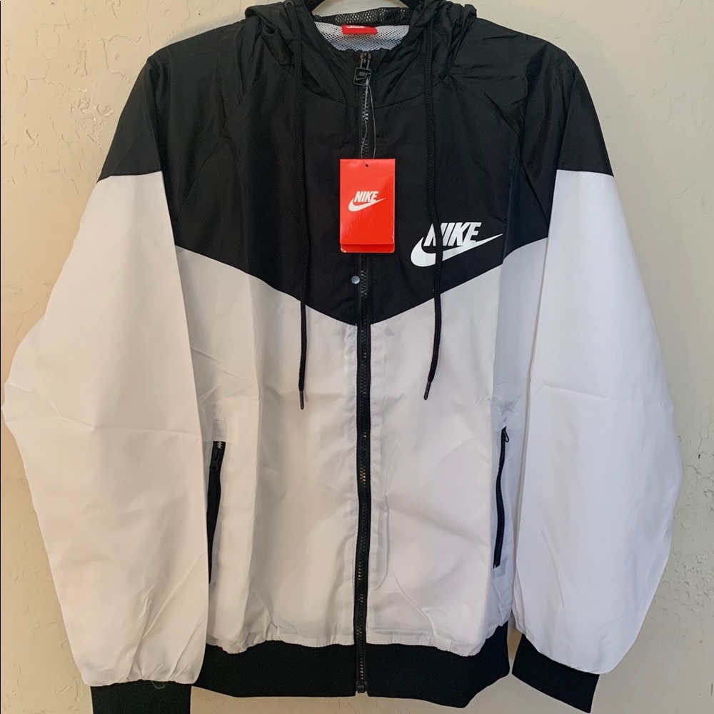 Nike Black and White Windbreaker Jacket